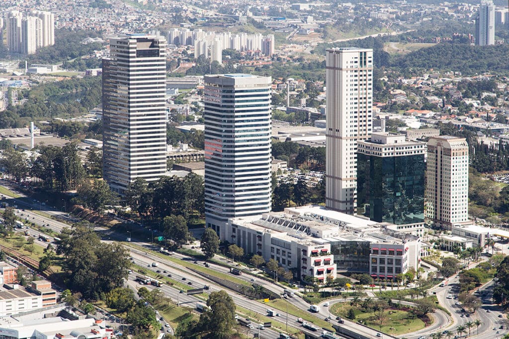 Barueri (SP), cidade em primeiro lugar no Ranking de Competitividade dos Municípios 2021. Imagem: Fernando Stankuns / Flickr.