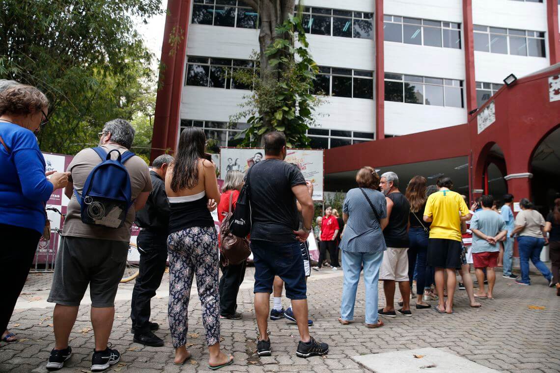 Elevadores quebrados prejudicam votação no Flamengo (Foto: Fernando Frazão | Agência Brasil)