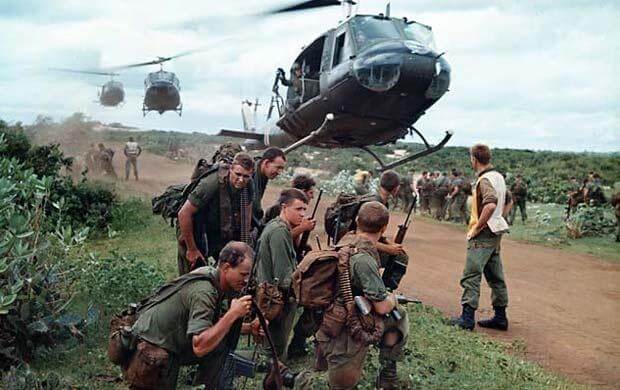 Fotograma do filme “Corações e mentes”. A Guerra do Vietnã foi a primeira a ser televisionada na história humana.