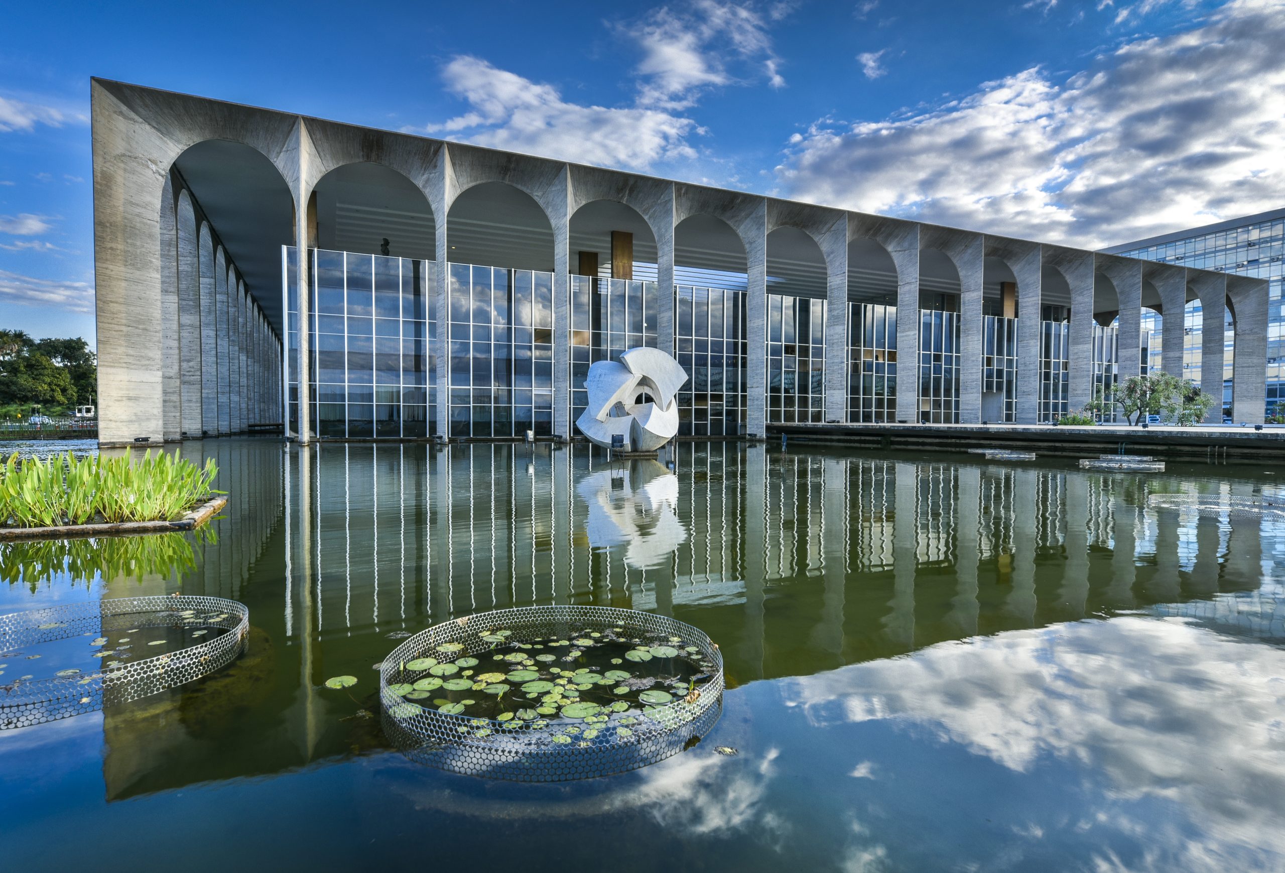 Palácio Itamaraty, sede do Ministério das Relações Exteriores. Instância diretamente relacionada a política externa do Brasil. Imagem: Reprodução Governo Federal/ MRE.