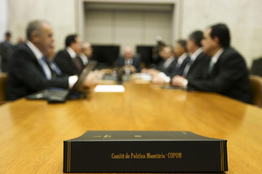 reunião-copom-juros-gastos-governo